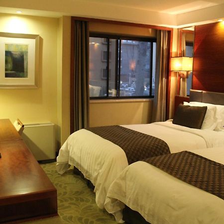 Jianguo Hotel Xi'An Сиань Экстерьер фото