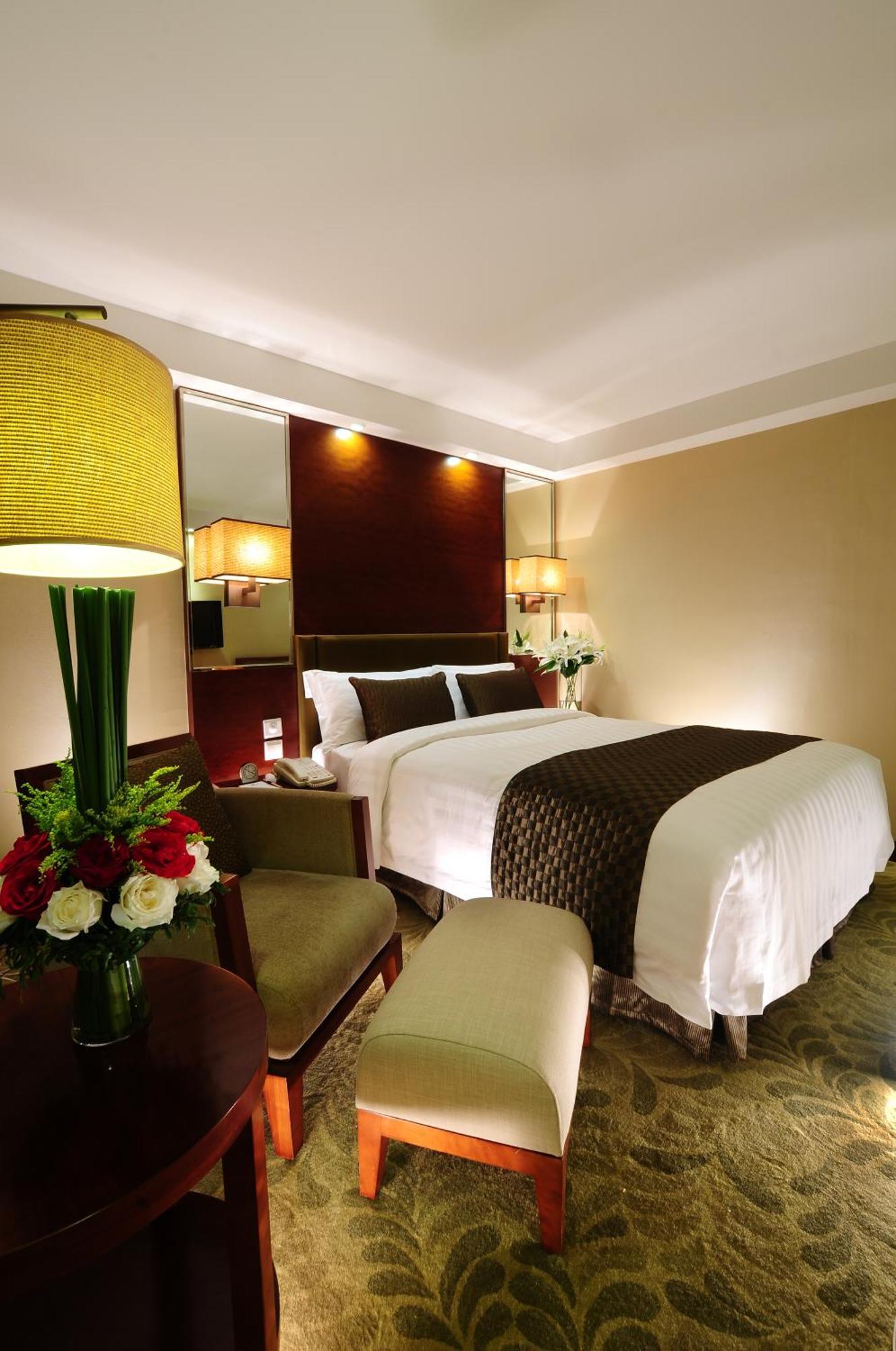 Jianguo Hotel Xi'An Сиань Экстерьер фото